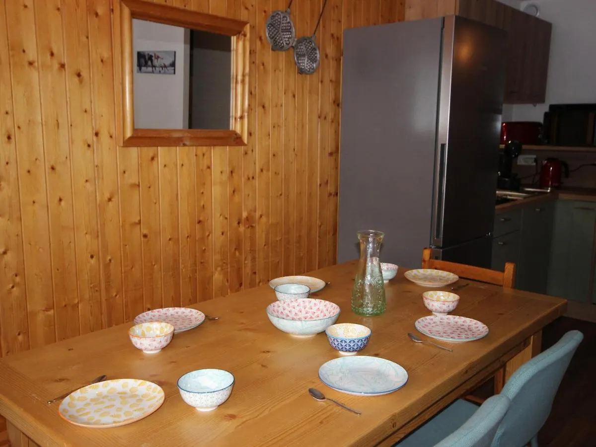 Appartement Familial Skis Aux Pieds, Balcon Sud, Parking Couvert - Fr-1-411-867 Les Allues France