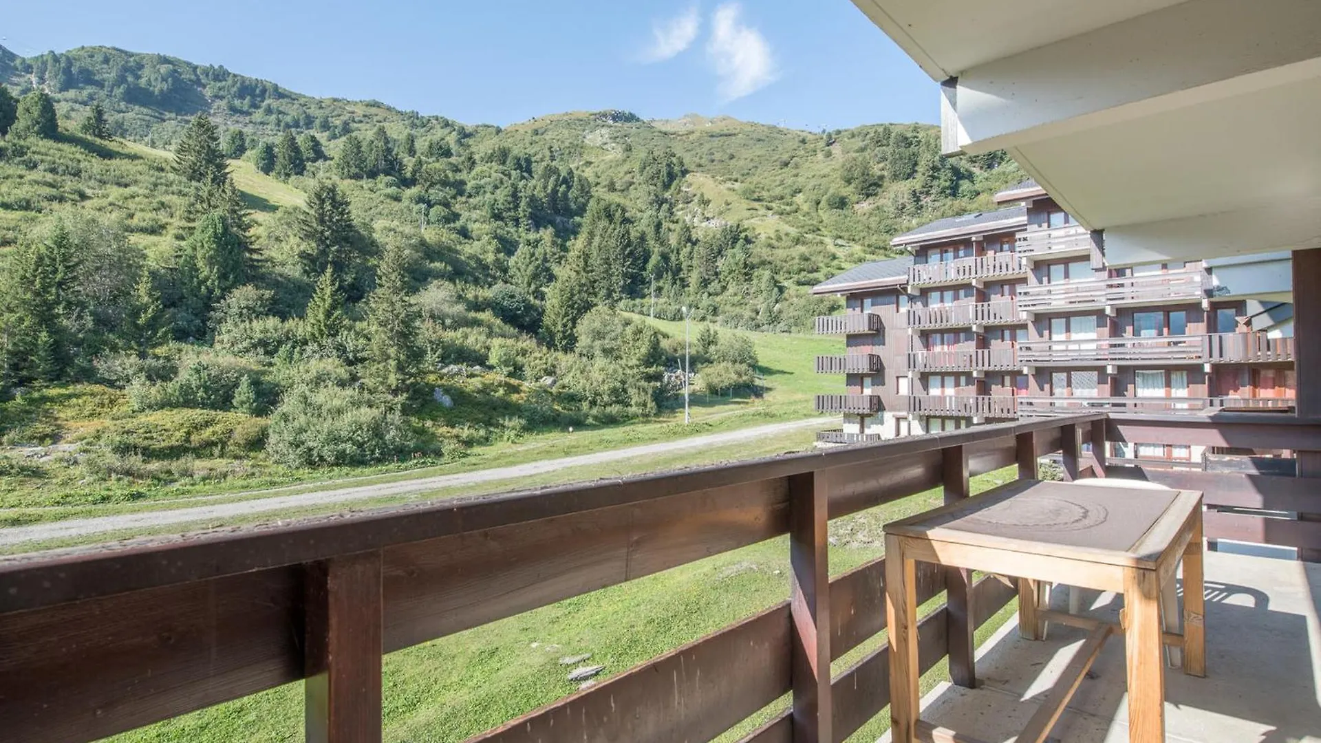 Appartement Familial Skis Aux Pieds, Balcon Sud, Parking Couvert - Fr-1-411-867 Les Allues